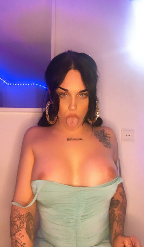 thequeen oficial nacktheit sexy galerie