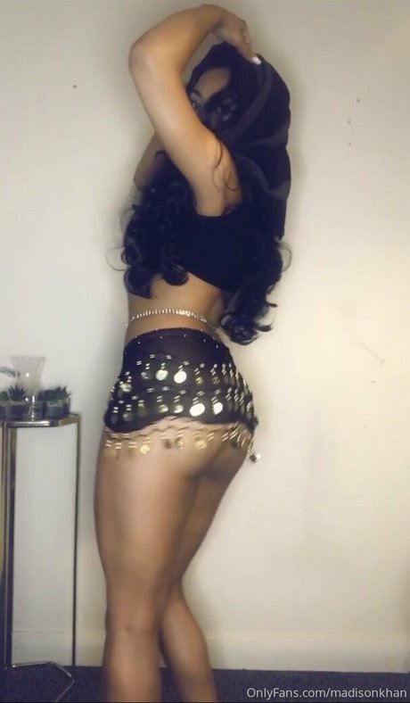 Madison Khan nackten pornostar bild