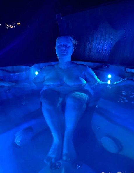 poly triad exklusive erwachsene bild