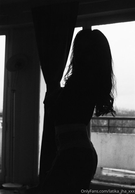 latika jha xxx kunst sexy galerien