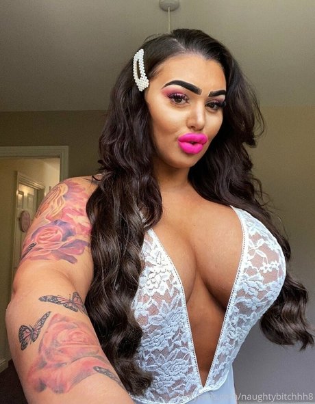 naughtybitchhh8 erotische heiße galerien