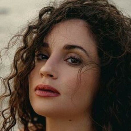 Smallcurlyfry top nackte foto