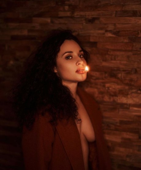 Smallcurlyfry akt galerie