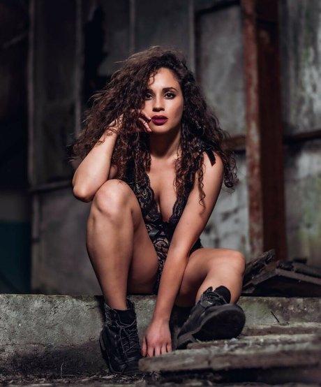 Smallcurlyfry xxx porno galerien