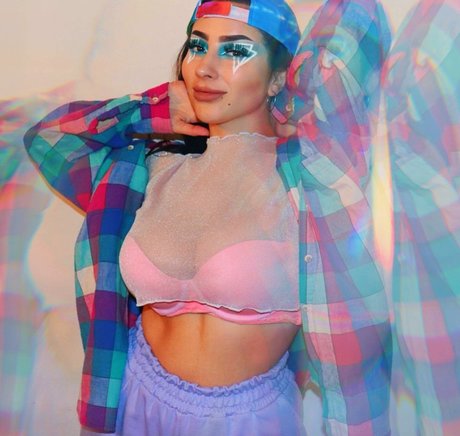 Vai Monroe erotische hübsche bild