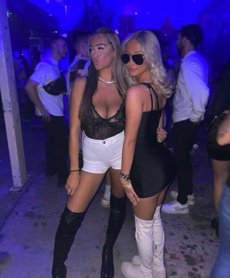 Camille Kathleen Bennetton pornostar kunst bild