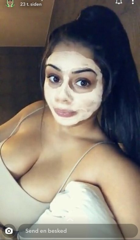 Swedish Nagon porno hübsche bild