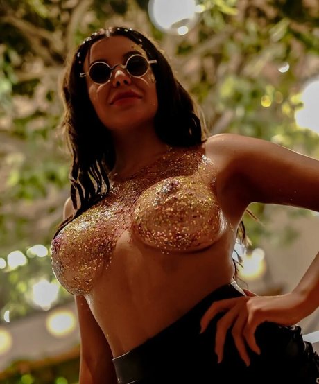 Charlotte Caniggia hübsche nackt galerien