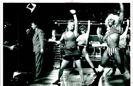 Old British Reality Shows erwachsene kunst foto