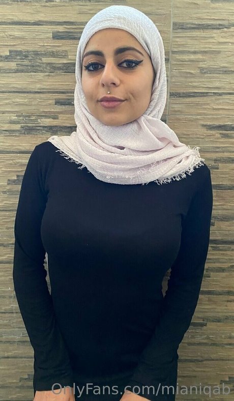 Mia Niqab schauspielerin erotische bild