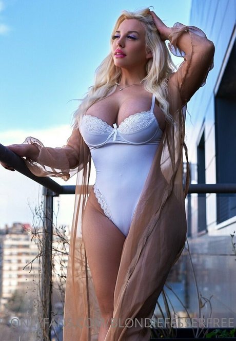 blondiefesserfree schauspielerin sex galerie