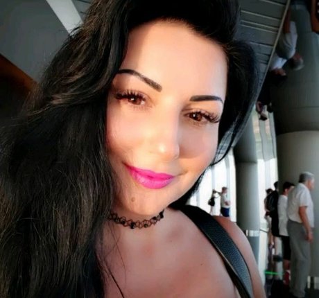 Rita Kyslinger sexy erwachsene bild