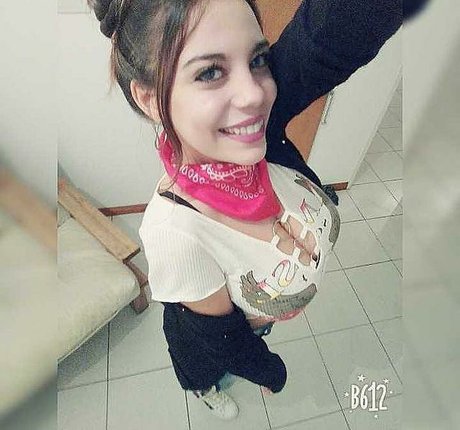 genesis18 hübsche nackt galerie