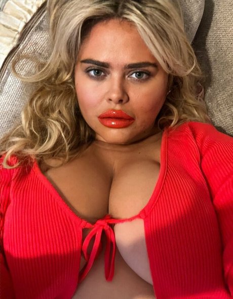 Susannah Elizabeth pornostar nackten foto