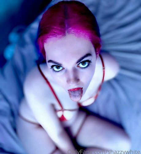 bikini-prinzessin onlyfans kunst erwachsene bild