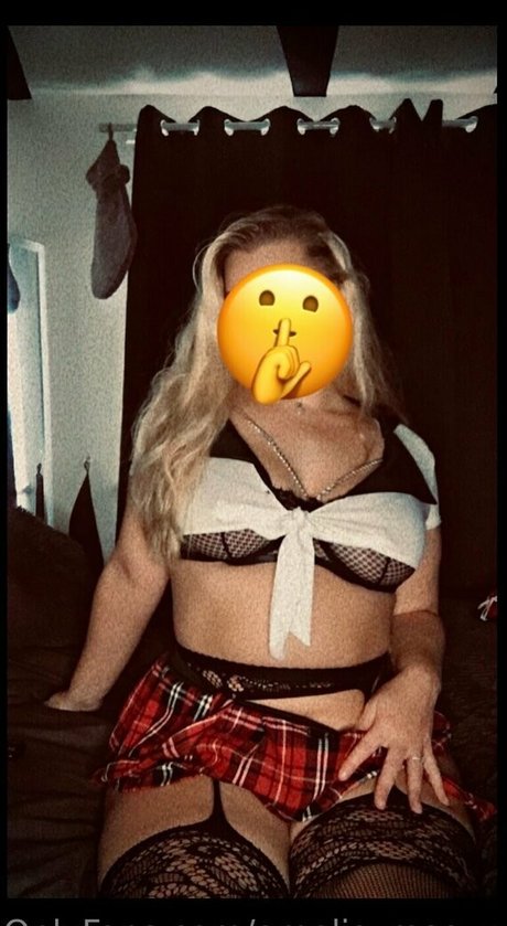 amelia rose x kunst top galerie