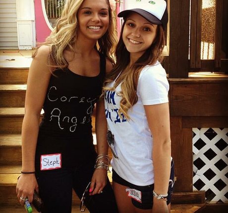 Silenced Hippie schauspielerin exklusive foto