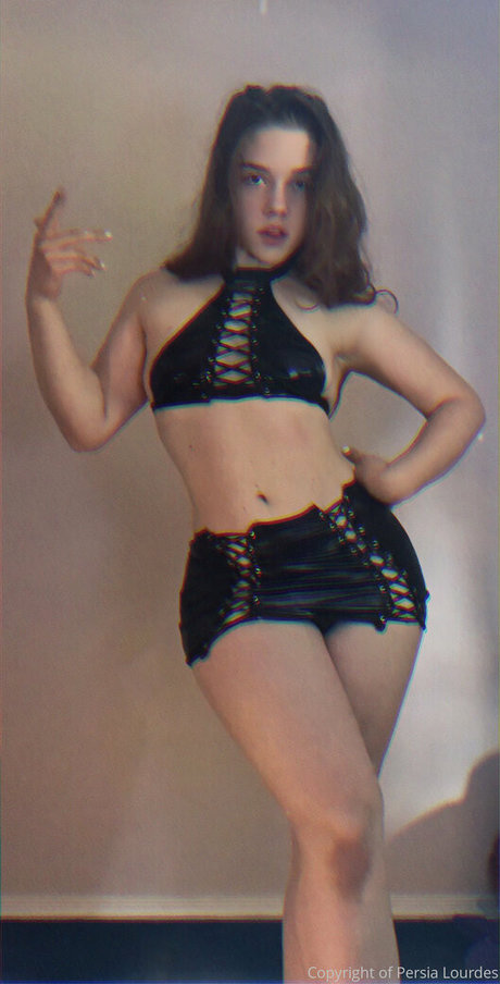 persialourdes kostenlose nackten fotos