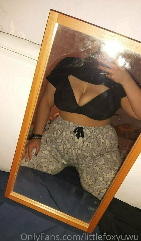 littlefoxyuwu model hd galerie