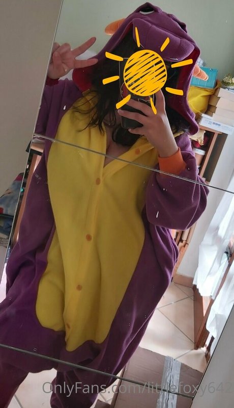 littlefoxyuwu schauspielerin schöne galerien