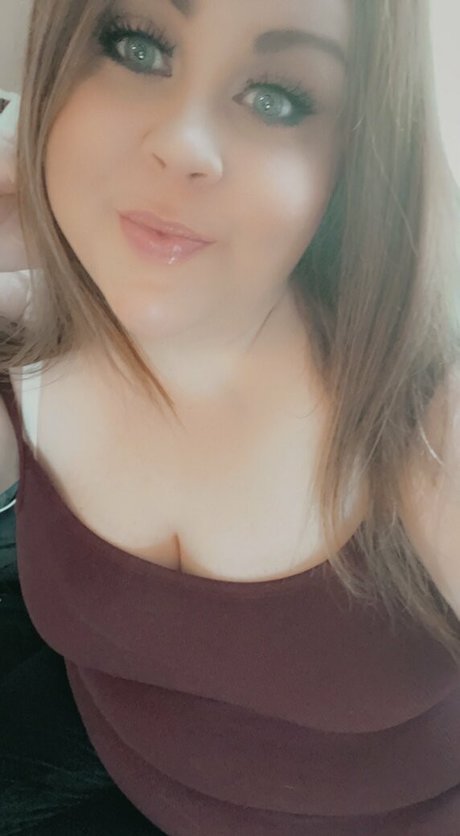 bustymeg porno nackt fotos