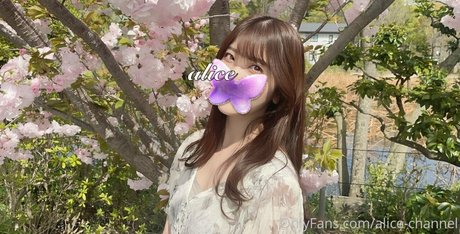 alice monthly fans porno erwachsene foto