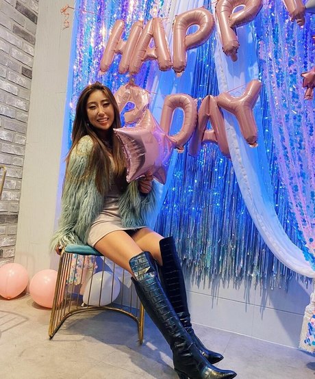 Jinnnyk exklusive nette foto