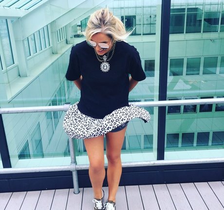 Katy Hill hübsche perfekte bild