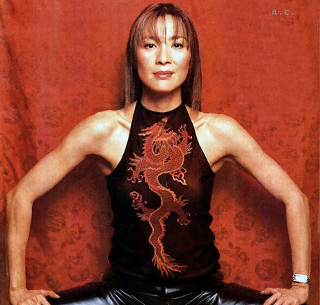 Michelle Yeoh sexy galerie