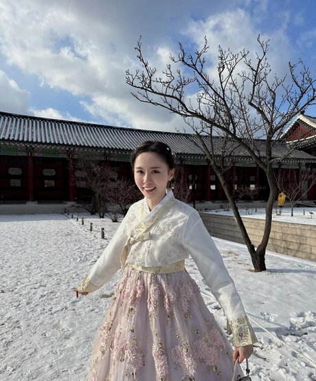 Vanessa Only4567 schöne xxx galerien