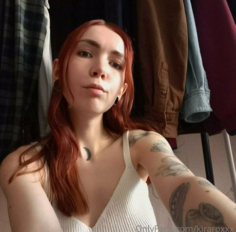 Kira Rox sexy pornostar foto