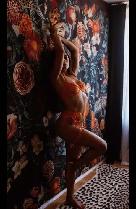 Annabel DaSilva erotische nackt galerie