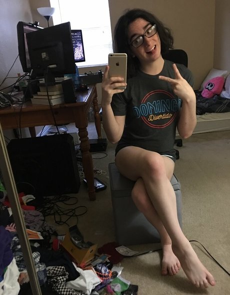 braut onlyfans top kunst foto