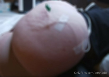 dennadoll hübsche erwachsene archiv