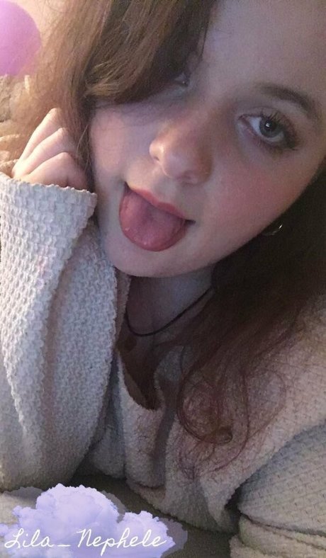 lila nephele nackt erotische foto