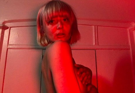 alittle vampy hd bilder