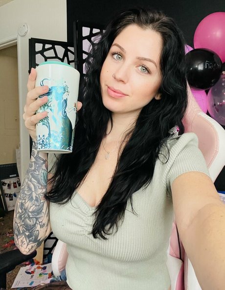 Punkqueenxoxo exklusive nacktheit foto