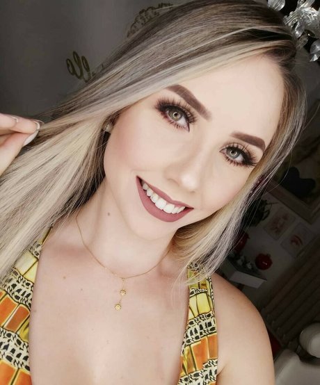 Marcelly Mello hd schöne bilder