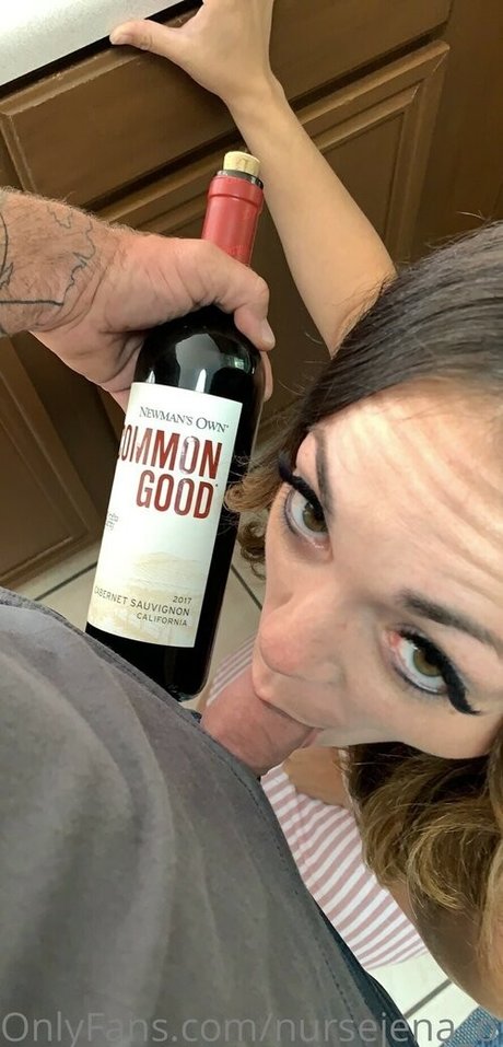 nursejena offduty heiße freie fotos