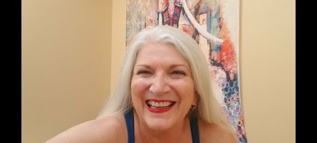 nakedyoganakedyoga sexy heiße bild