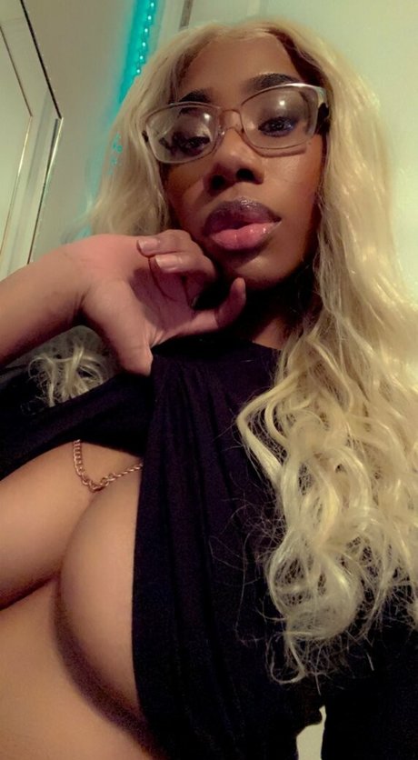 womanflo model nette foto