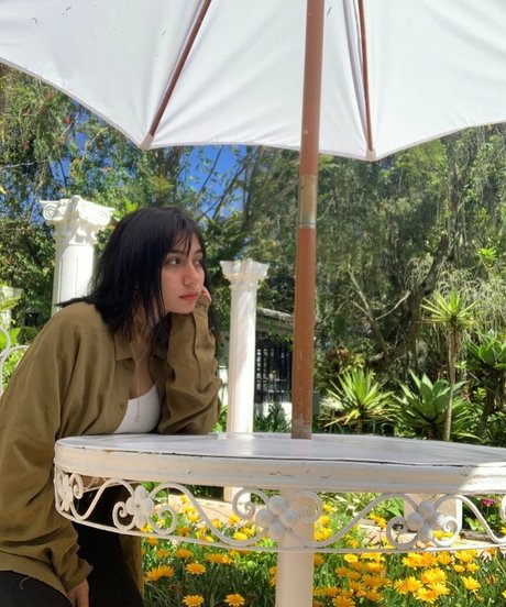 Tani Castaneda nacktheit beste foto