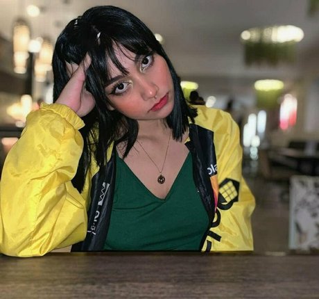 ukrainische teenager-onlyfans nackt perfekte bild