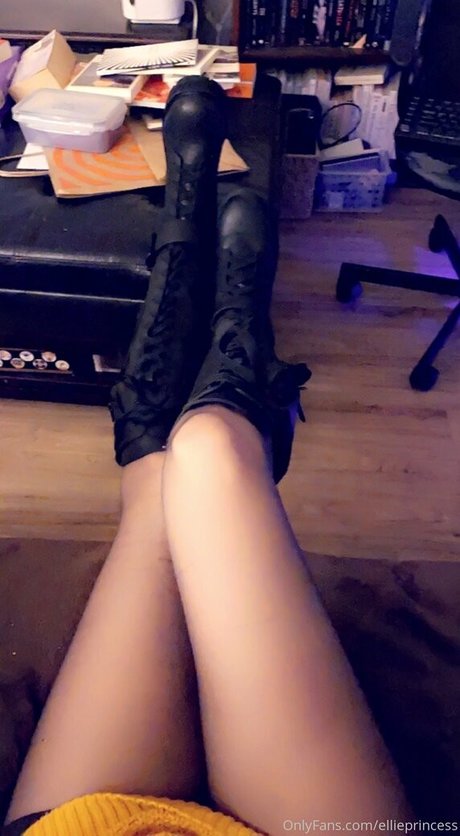 ellieprincess hd nackt fotos