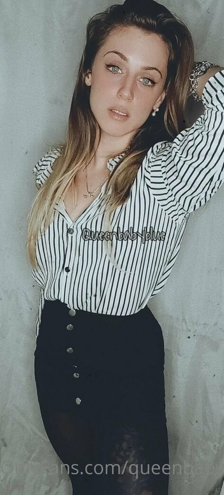 queenbabybluee porno hd fotos