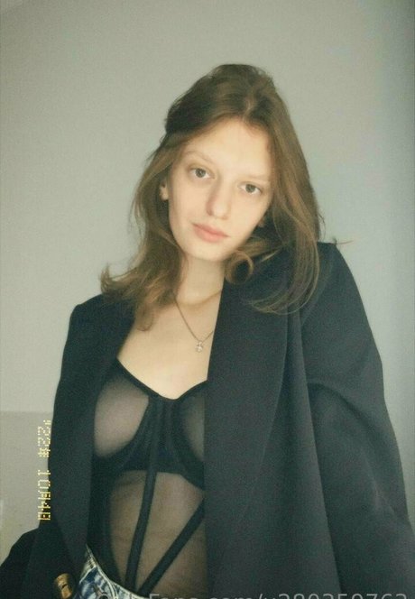 darynaox schauspielerin nacktheit fotos