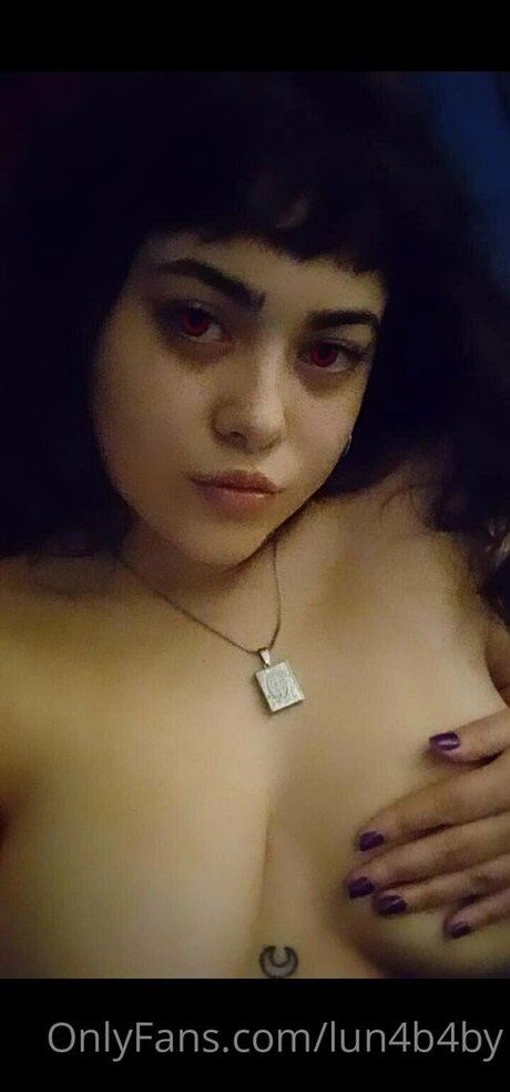 lun4b4by akt pornostar galerie