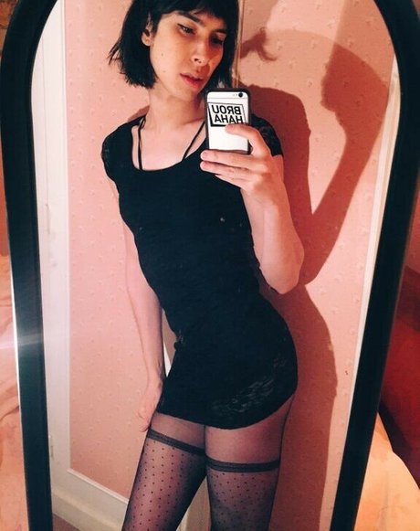 Ashley Adamson schöne perfekte galerien