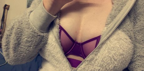 miss cass25 nackte foto