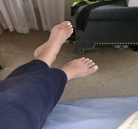 K skye13 schauspielerin hd galerie